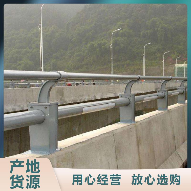 414-道路隔离栏应用广泛