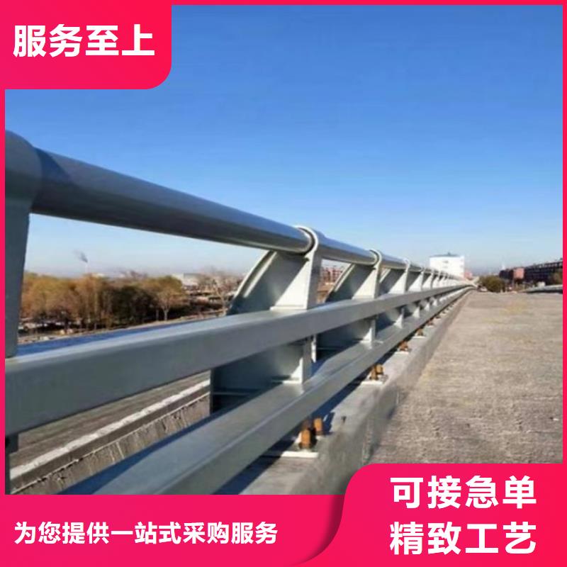 高速道路防撞护栏坚固耐磨