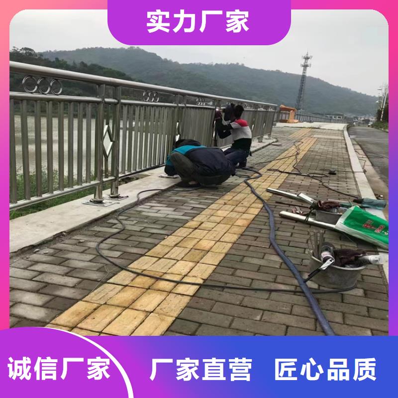 钢管烤漆桥梁护栏结实耐用