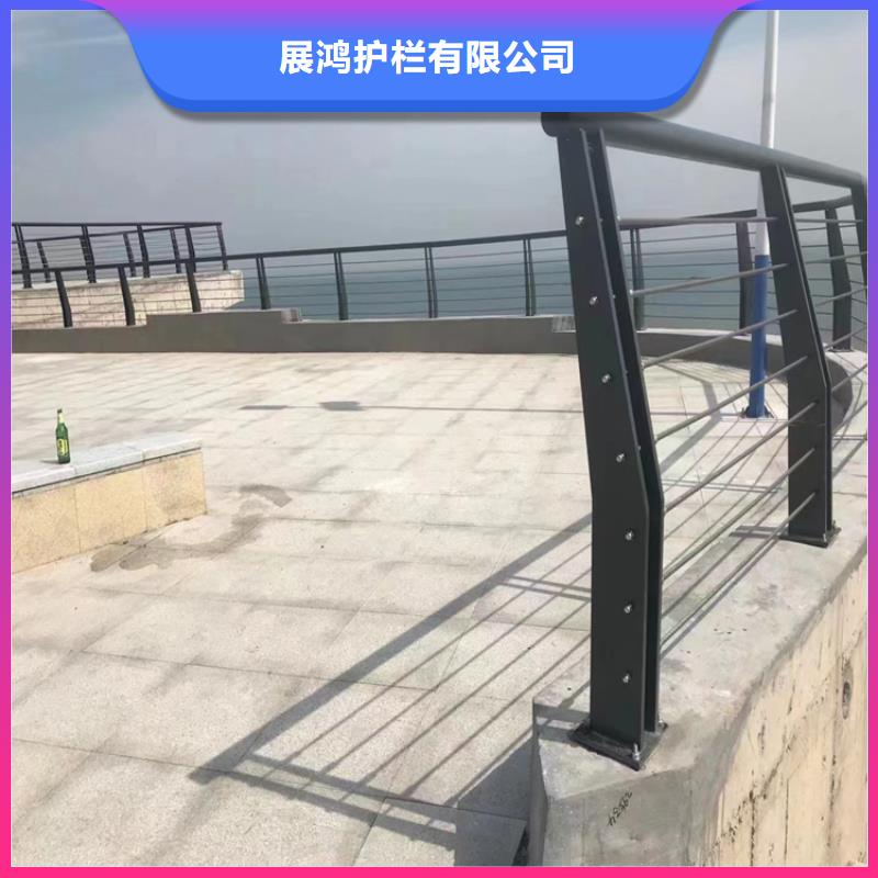 复合管天桥栏杆光滑不起泡