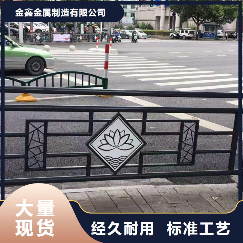 铸造石仿石护栏立柱-道路护栏价格有优势