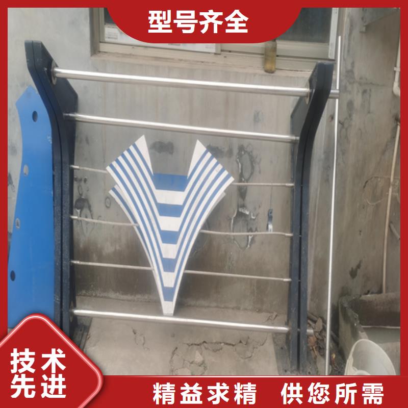 优选：专业不锈钢复合管护栏厂家	市政隔离护栏实力厂家