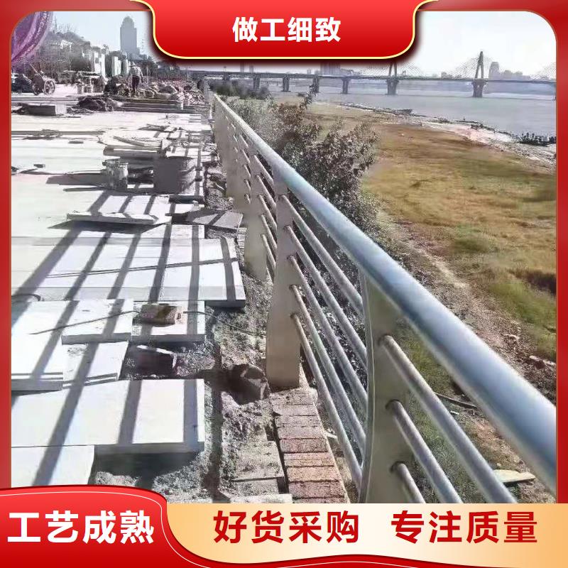 防撞护栏桥梁护栏产地货源