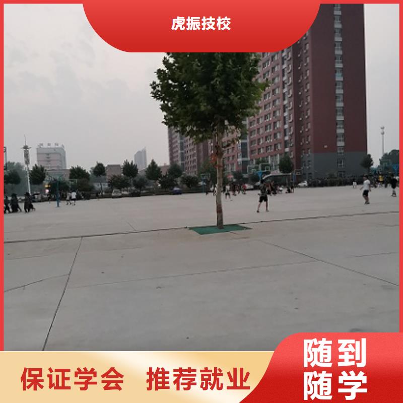 数控学校学装载机铲车叉车学费多少钱免费试学