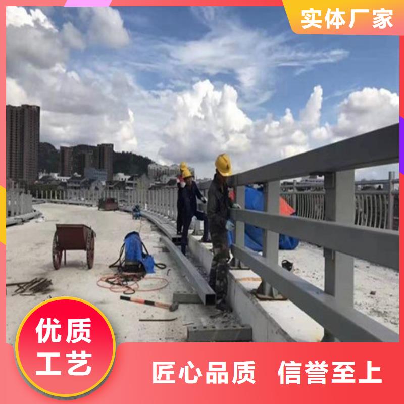 道路防撞护栏现货上市