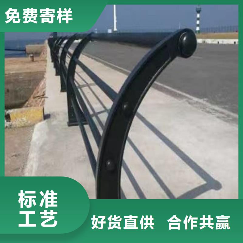 常年供应波形公路护栏厂家