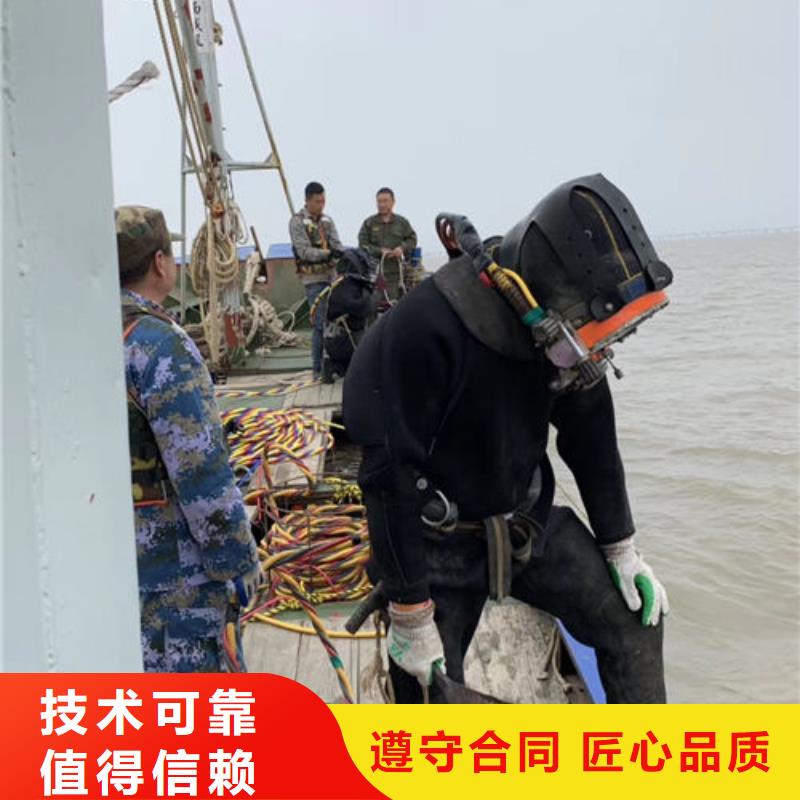 【水上浮吊船】水下淤泥清理多家服务案例