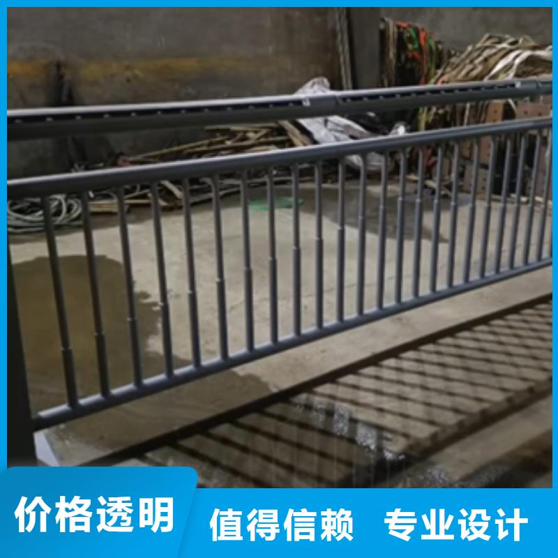 公路防撞护栏工艺精致