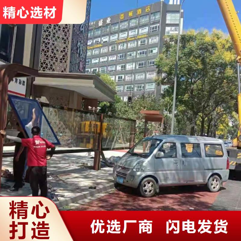 滚动灯箱公交站台详细参数实体厂家