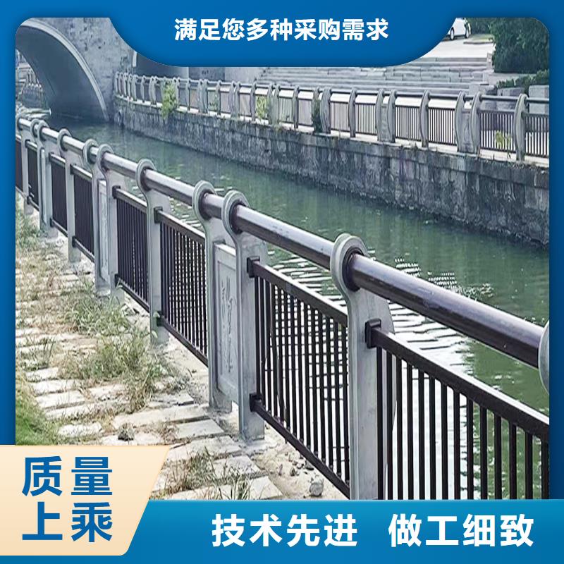 Q355B河道桥梁栏杆安装实力见证桥梁护栏